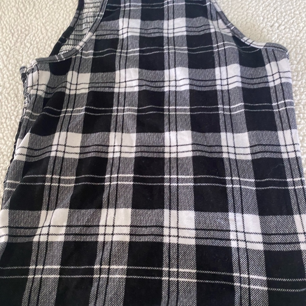 Black and white checkered crop tank rue 21 small